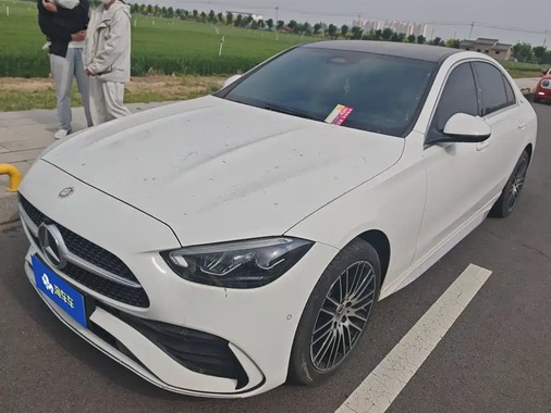 Mercedes-Benz C-Class 2024