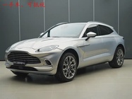 Aston Martin DBX 2024