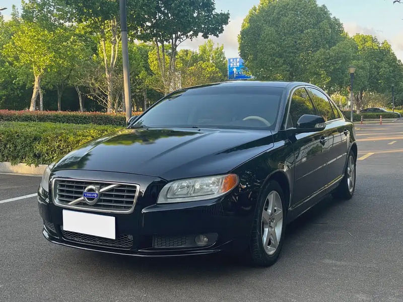 Volvo S80L