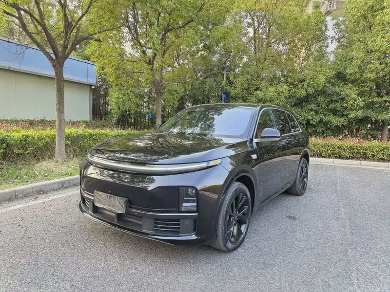 Li Auto L7