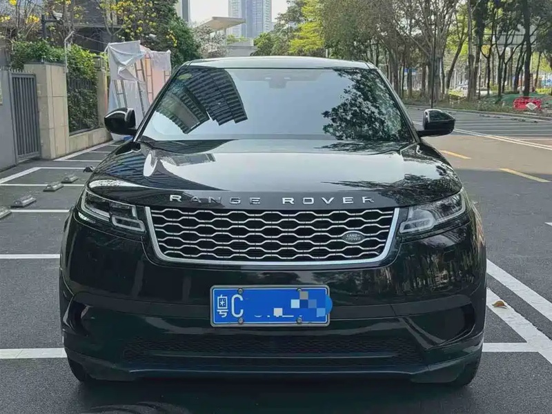 Land Rover Velar