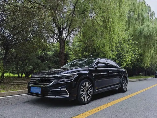 Volkswagen Passat 2022