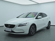 Volvo V40 2019