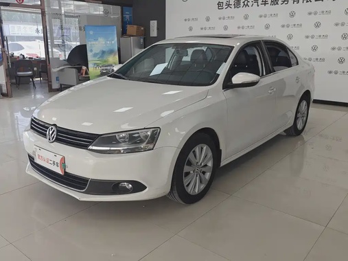 Volkswagen Sagitar 2013