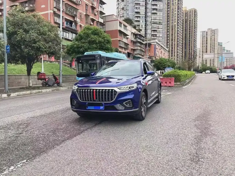 Hongqi HS5