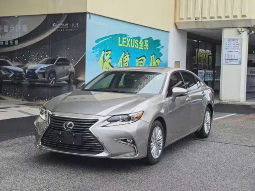Lexus ES 2017