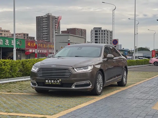 Ford Taurus 2016