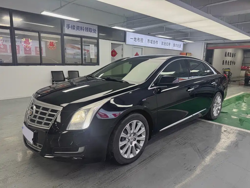Cadillac XTS