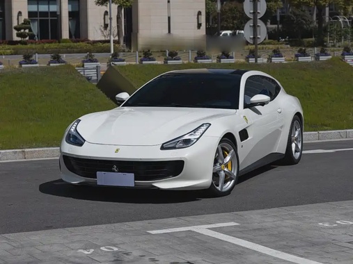 Ferrari GTC4Lusso 2019