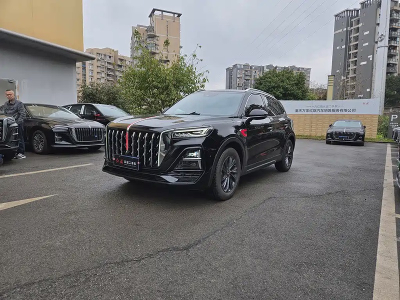Hongqi HS5