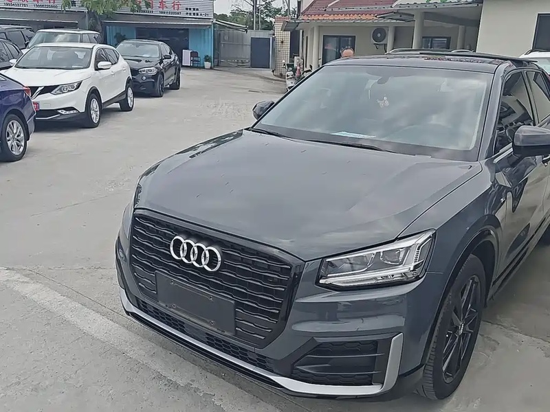 Audi Q2