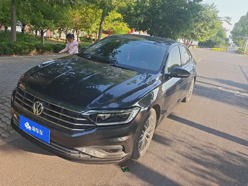 Volkswagen Sagitar
