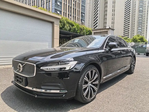 Volvo S90 2023