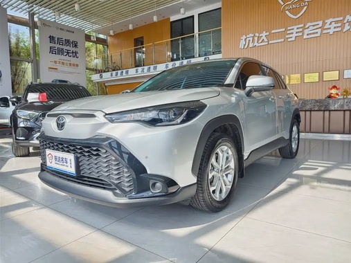Toyota Frontlander 2024