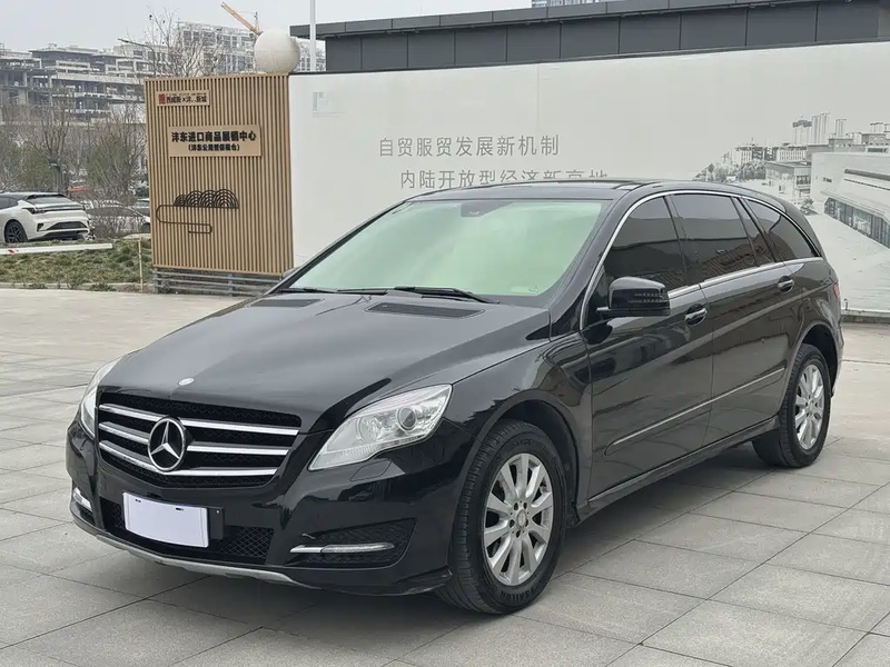 Mercedes-Benz R-Class