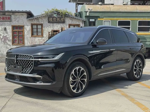 Lincoln Nautilus 2024