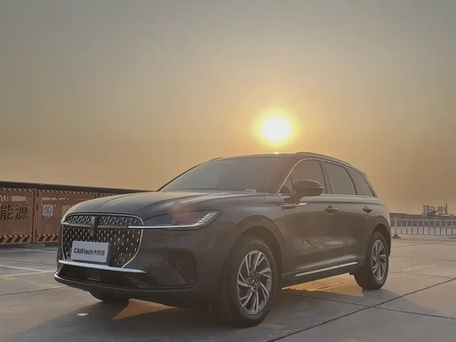 Lincoln Corsair 2025