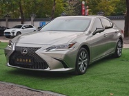 Lexus ES 2021