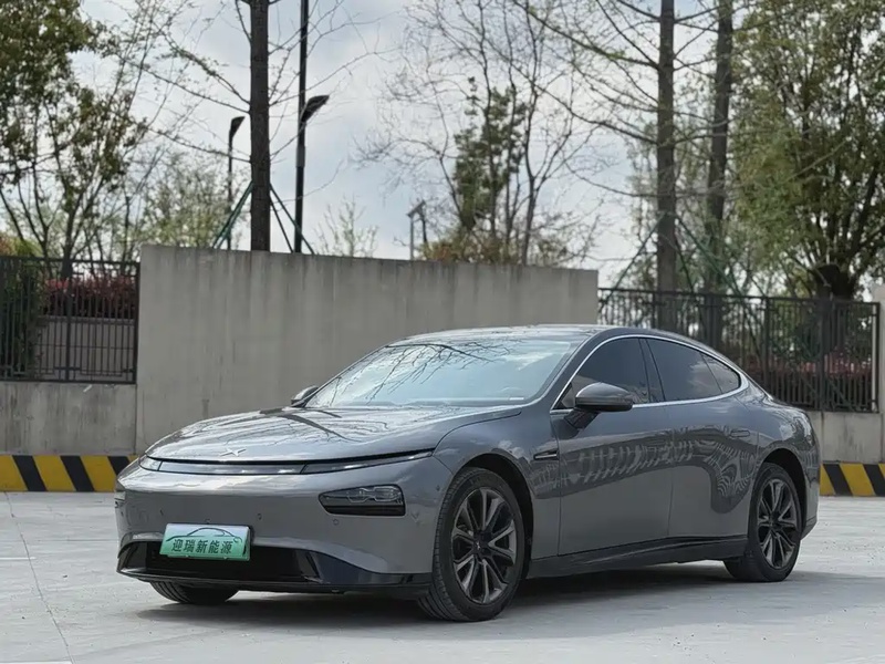 XPeng P7