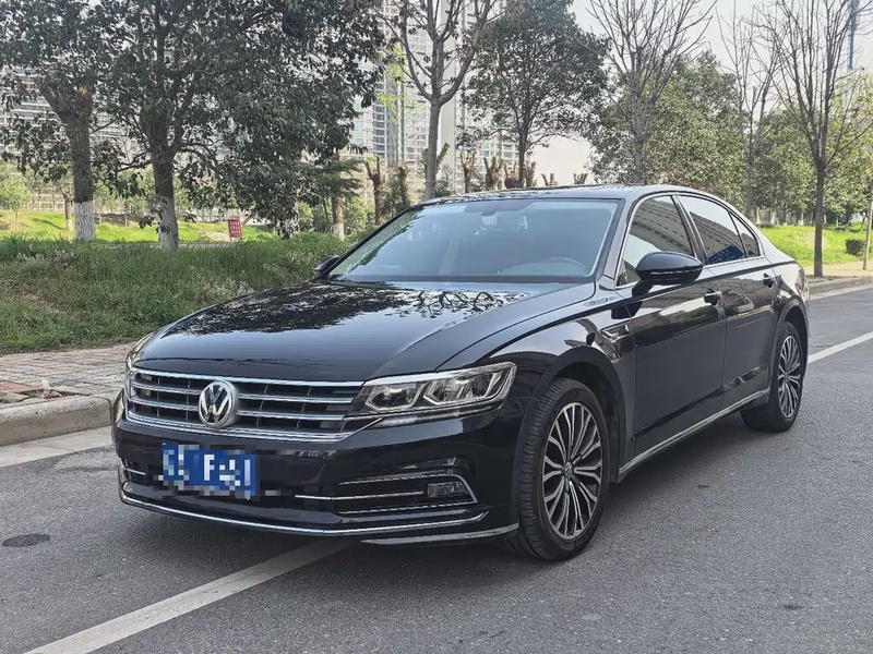 Volkswagen Phideon