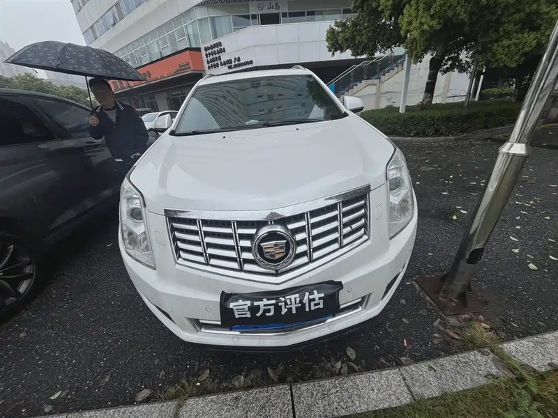 Cadillac SRX