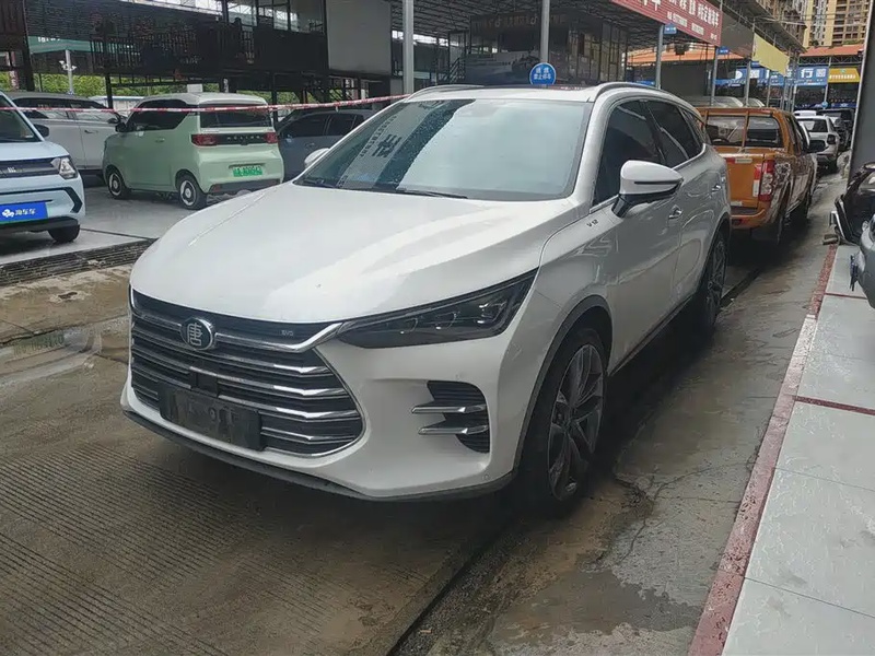 BYD Tang
