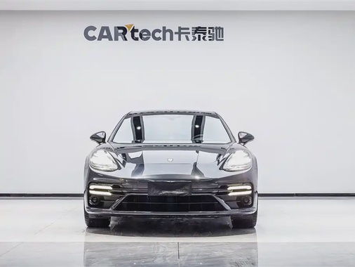 Porsche Panamera 2019