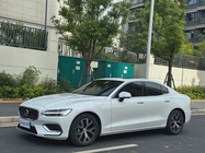 Volvo S60 2023
