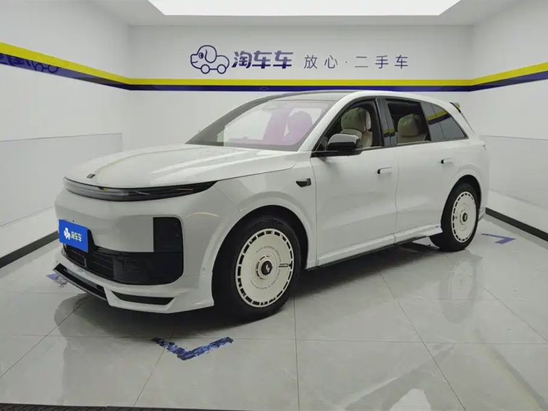 Li Auto L6