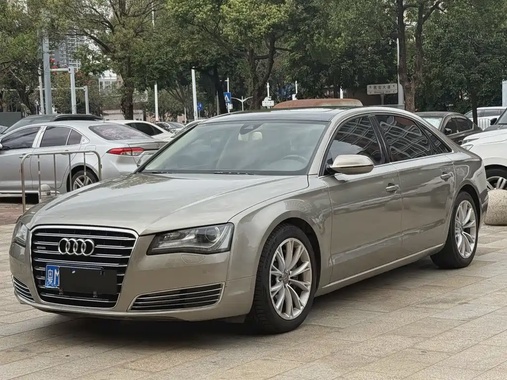 Audi A8 2012