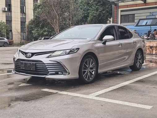 Toyota Camry 2023