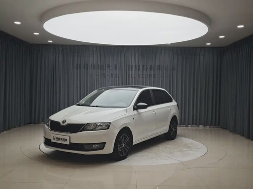 Skoda Rapid Spaceback 2016
