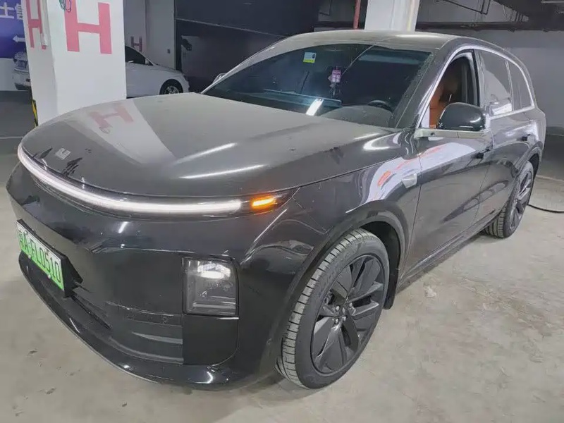Li Auto L6