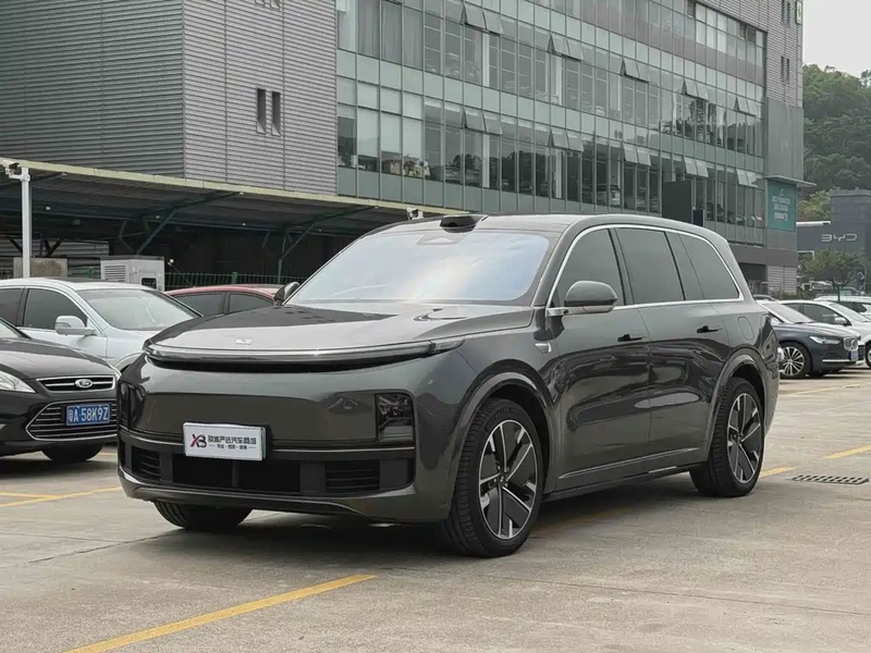 Li Auto L9