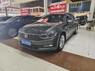 Volkswagen Magotan 2016