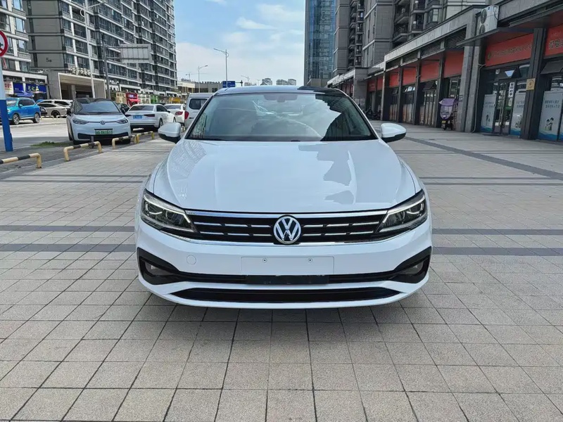 Volkswagen Lamando