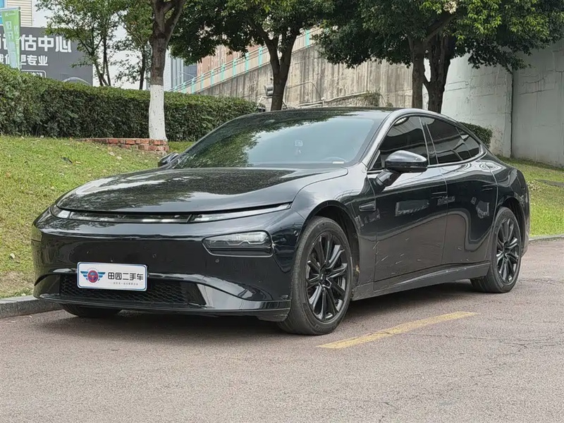 XPeng P7