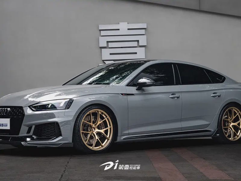 Audi RS5