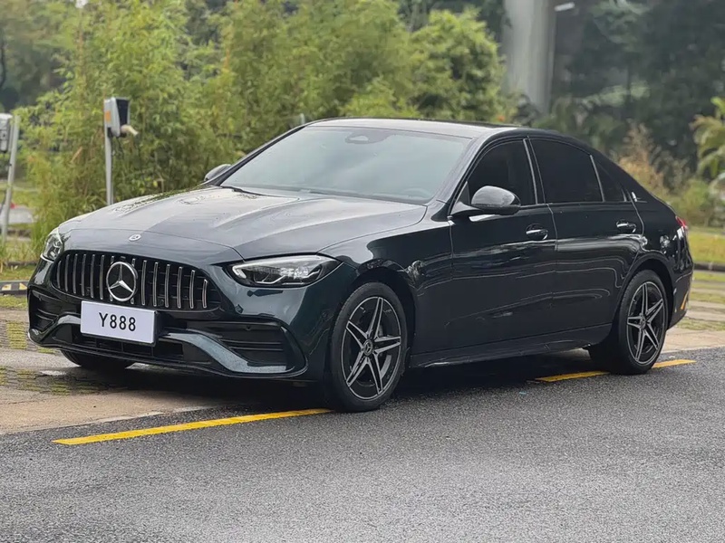 Mercedes-Benz C-Class