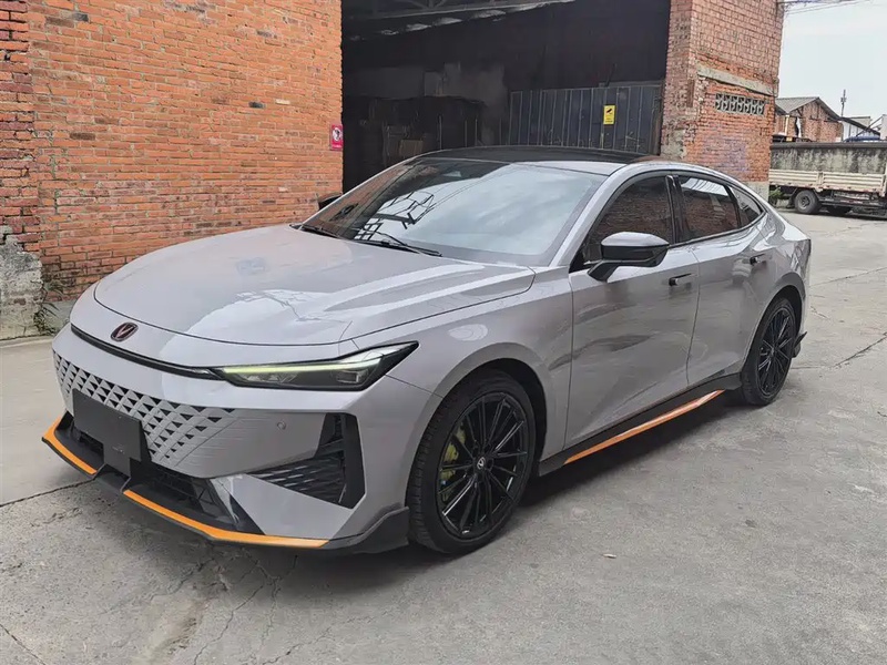 Changan UNI-V