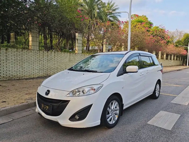 Mazda 5