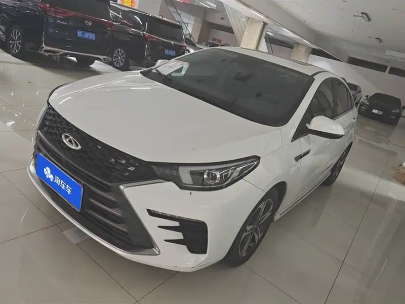 Chery Arrizo 5