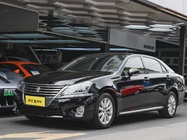 Toyota Crown 2014
