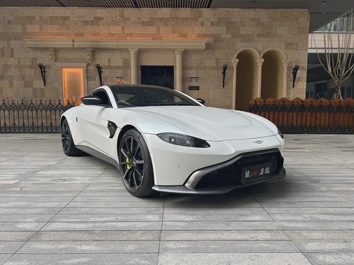 Aston Martin Vantage 2019