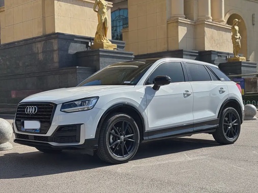 Audi Q2 e-tron 2020