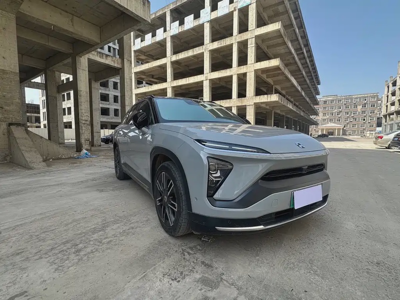 NIO ES6