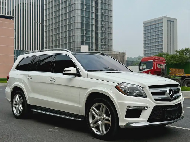Mercedes-Benz GL-Class