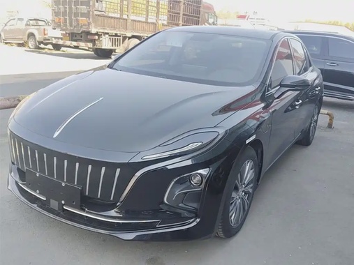 Hongqi E-QM5 2024