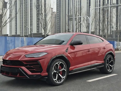 Lamborghini Urus 2021