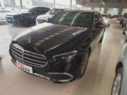 Mercedes-Benz E-Class 2022